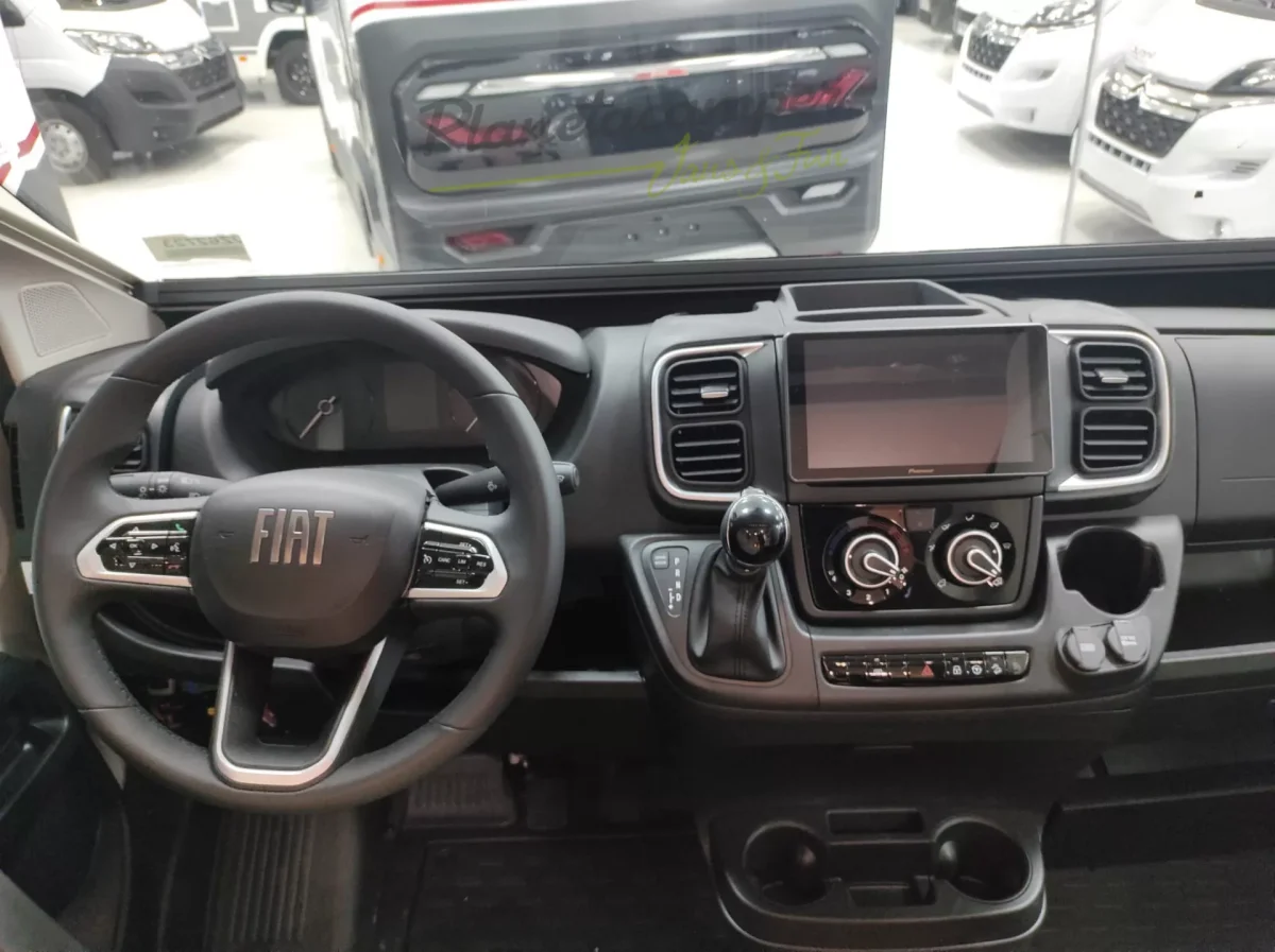 Autocaravana CHALLENGER X 250 CAMBIO AUTOMATICO OPEN EDITION - Imagen 3