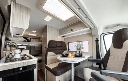 Furgoneta camper de alquiler Elnagh E-Van 5 - Imagen 6