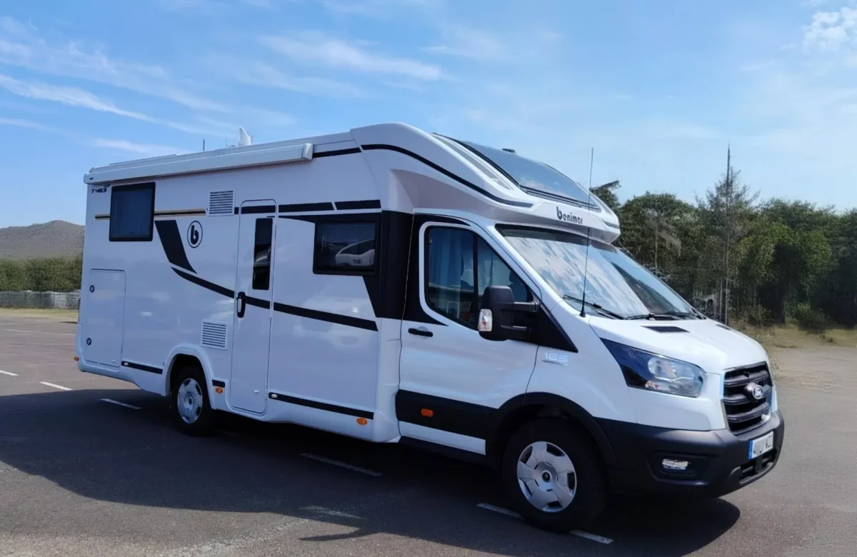 Autocaravana de alquiler Benimar 463 UP - Imagen 4