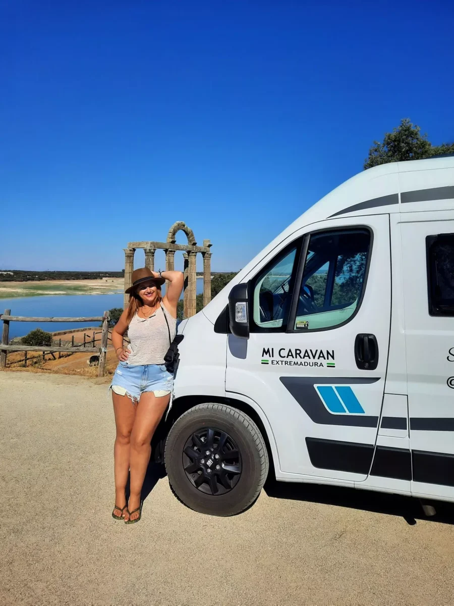 Camper de alquiler Challenger - Imagen 4