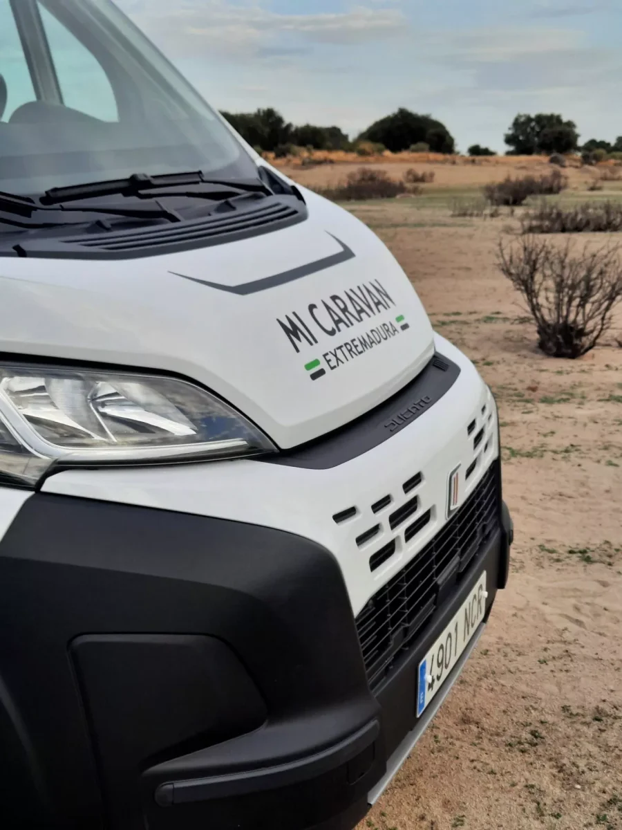 Camper de alquiler Challenger - Imagen 5