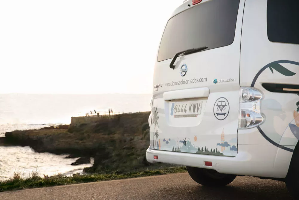 Furgoneta de alquiler Nissan e-NV200 100% Eléctrica - Imagen 6