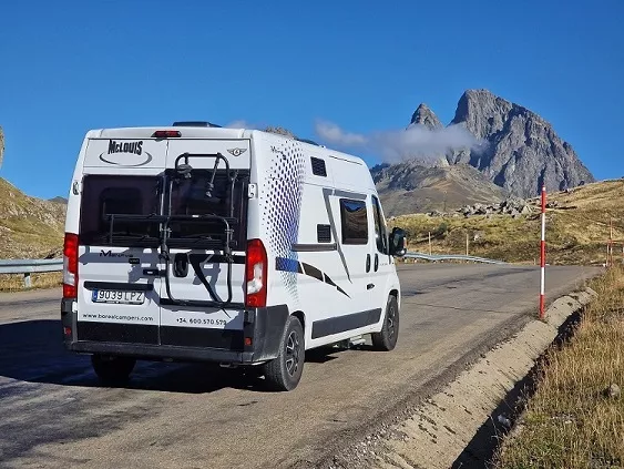 Furgoneta camper segunda mano McLouis Menfys Van max 3 S-line - Imagen 5