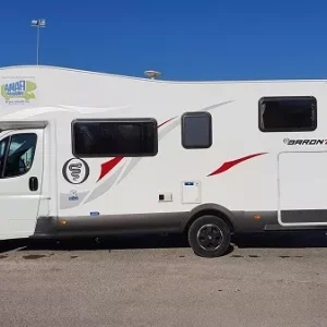 Autocaravana de segunda mano Elnagh Baron 26