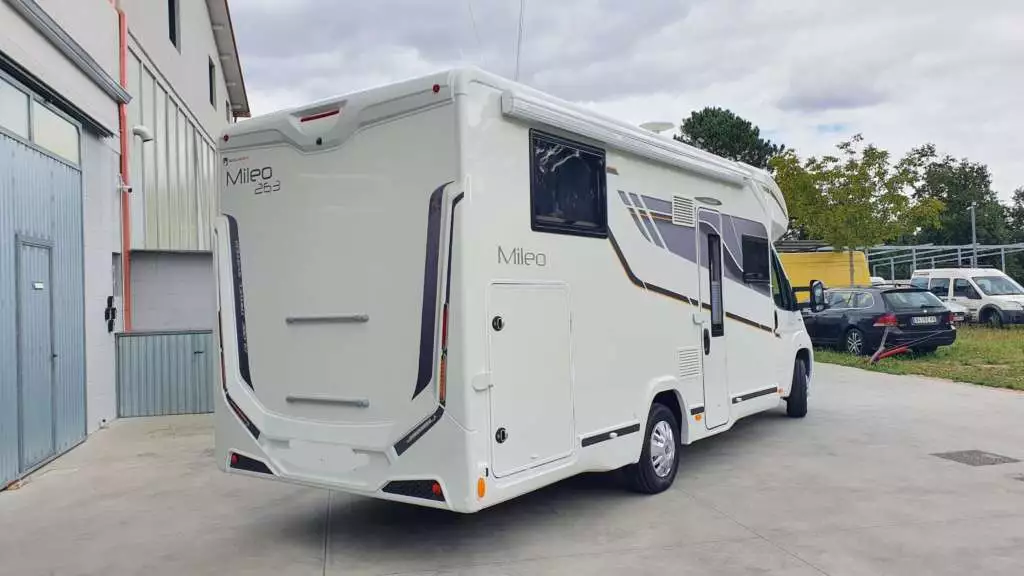 Autocaravana segunda mano Benimar Mileo 263 - Imagen 5