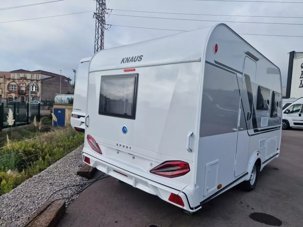 Caravana Knaus 400 QD - Imagen 3