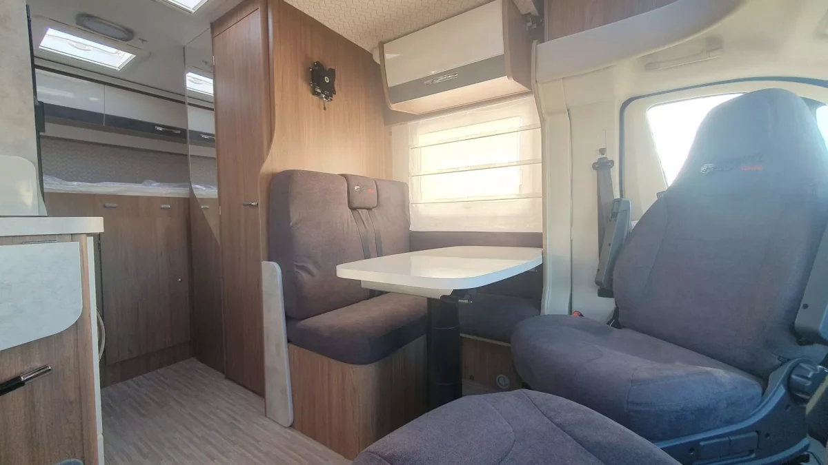 Autocaravana de alquiler BARON 531 - Imagen 8
