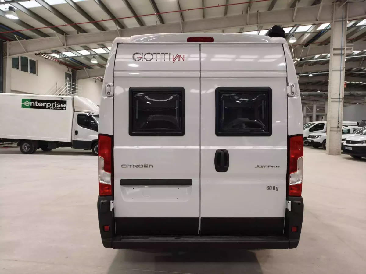 Camper Giottiline Giottivan 60 Be Young Limited Edition - Imagen 9