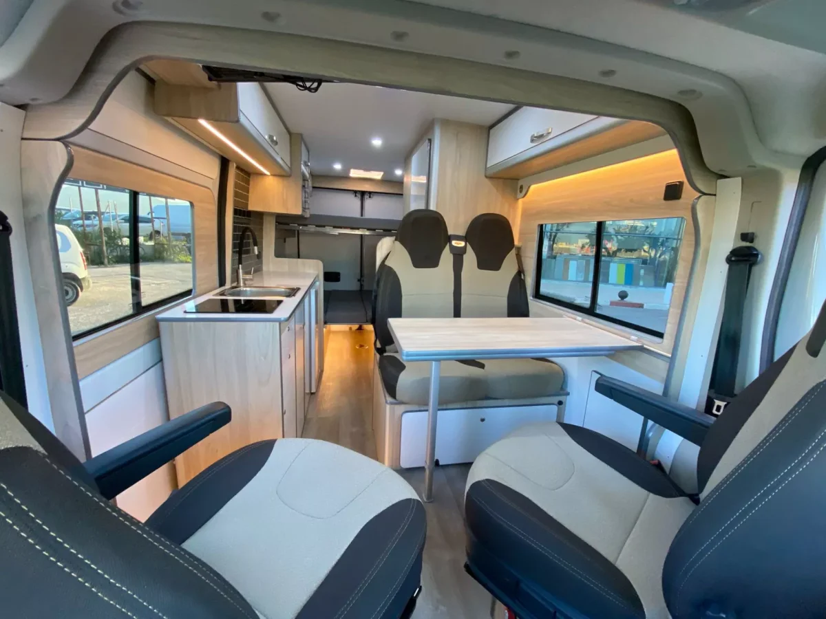 Furgoneta camper de alquiler Fiat Ducato L3H2 - Imagen 5