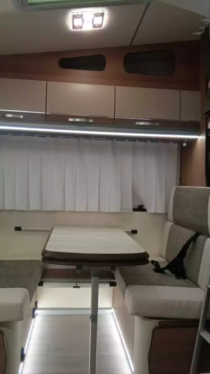 Autocaravana segunda mano Across Xscape 690 CDA - Imagen 9