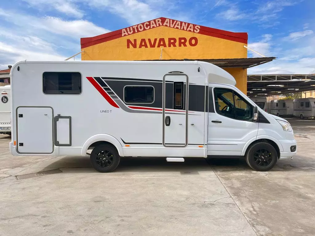 Autocaravana Bürstner Lineo T 690 G - Imagen 2