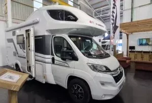 Autocaravana de alquiler Adria Coral XL Axess 600 DP