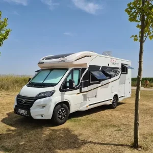 Autocaravana de alquiler Benimar Mileo 263