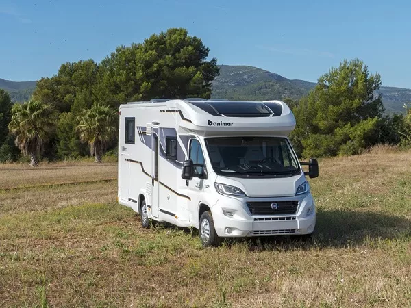 Autocaravana de alquiler Benimar Mileo263 - Imagen 2