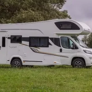 Autocaravana de alquiler Benimar Sport 324