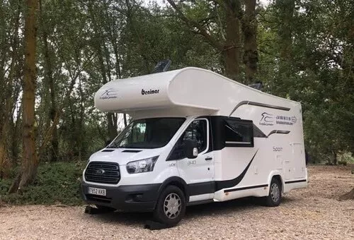 Autocaravana de alquiler Benimar Sport 340
