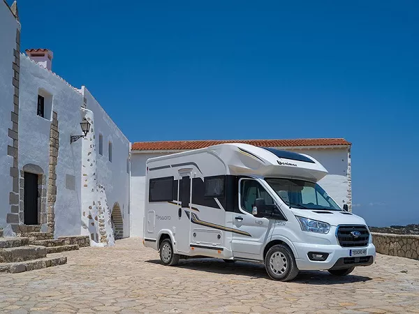 Autocaravana de alquiler Benimar Tessoro481