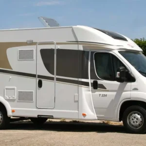 Autocaravana de alquiler Carado T-334
