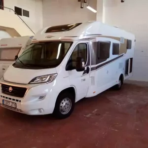 Autocaravana de alquiler Carado T448