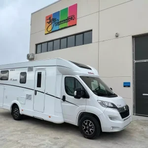 Autocaravana de alquiler Dethleffs Just 7052 EB