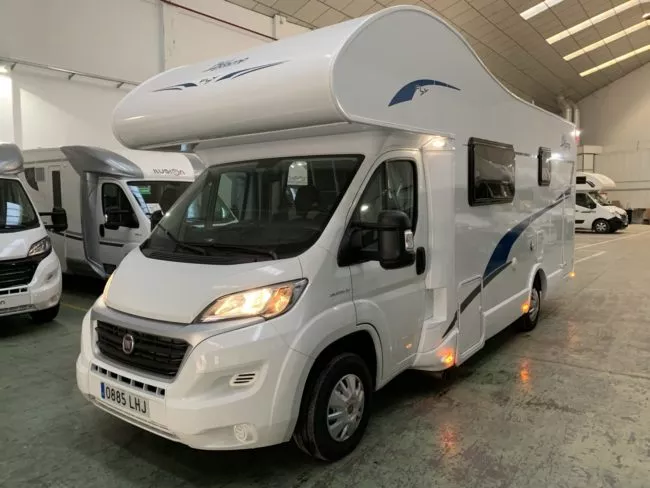 Autocaravana de ocasión Blucamp FLY 71