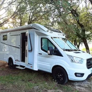 Autocaravana de segunda mano Etrusco T6.9SF 2023