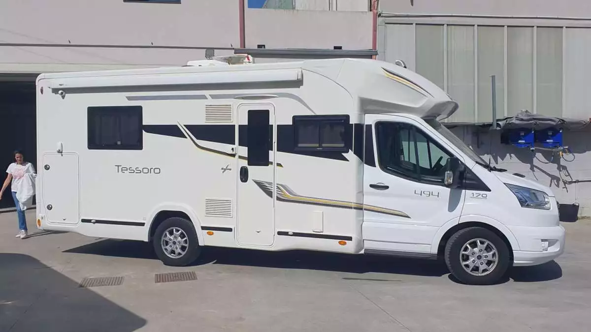 Autocaravana segunda mano Benimar Tessoro 494 Northautokapp - Imagen 2