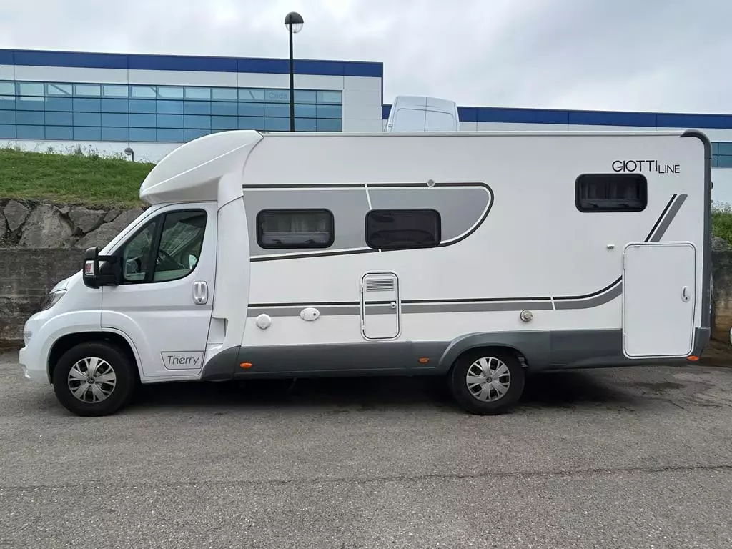 Autocaravana segunda mano GiottiLine Therry T36