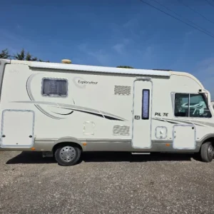Autocaravana segunda mano Pilote Explorateur Mercedes