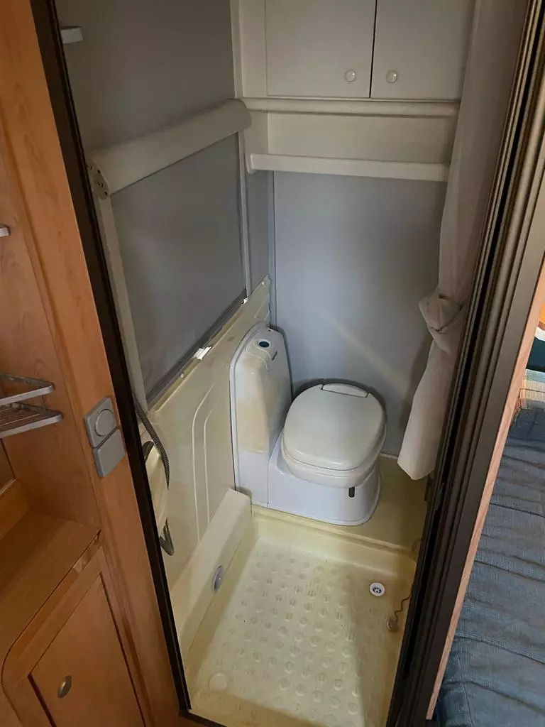 Caravana de segunda mano Knaus Sudwind 450 TF - Imagen 6