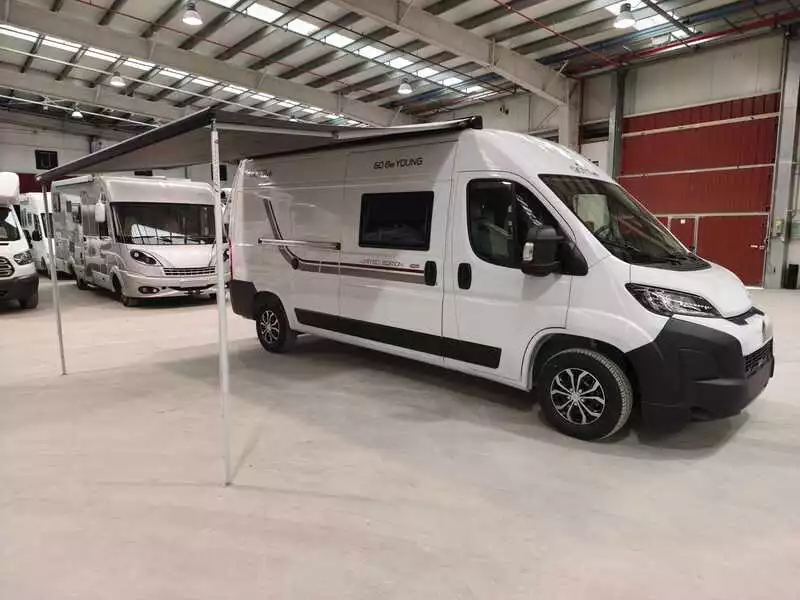 Camper Giottiline Giottivan 60 Be Young Limited Edition - Imagen 2