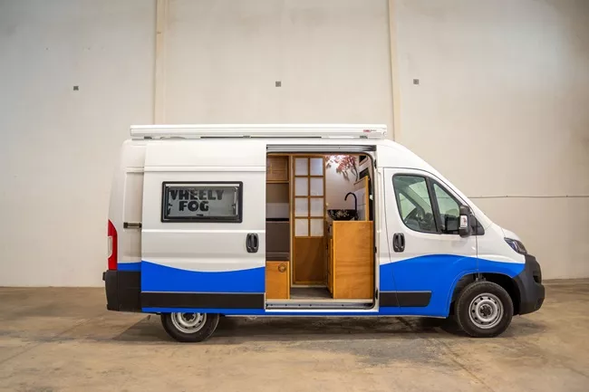 Furgoneta camper de alquiler Fiat Ducato L2H2 Kioto +25