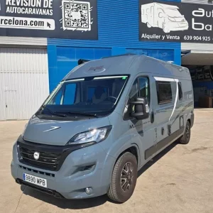 Camper de alquiler McLouis Menfys van 3