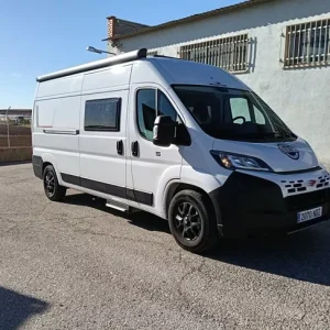 Camper de alquiler Roller Team Livingstone 5