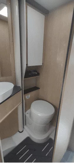 Autocaravana Giottiline C60 - Imagen 9