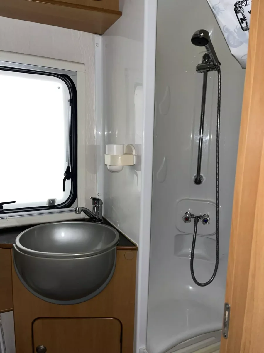 Autocaravana de segunda mano CI Fiat Garage - Imagen 6