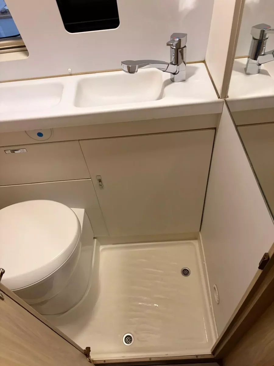 Camper de segunda mano Weinsberg - Imagen 9