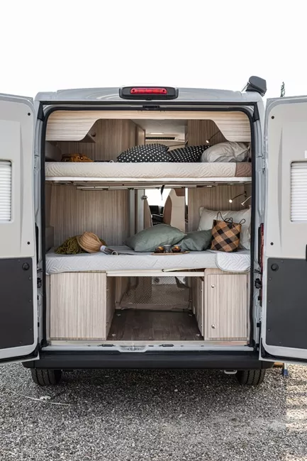 Furgoneta camper de alquiler Elnagh E VAN-5 TREND - Imagen 4