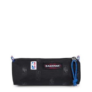 Estuche Eastpak escolar Benchmark SINGLE EK000372 5Z5 NBA Logo negro con relieve