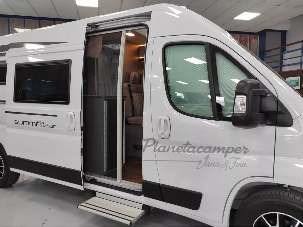Furgoneta camper Pössl Summit 600 L Shine - Imagen 8