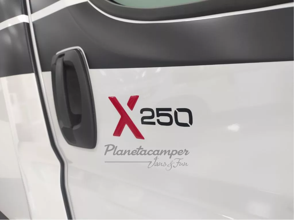 Furgoneta camper Challenger X 250 Open Edition - Imagen 8