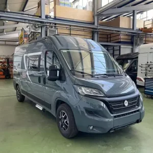 Furgoneta camper McLouis Menfys S-Line 3 Maxi