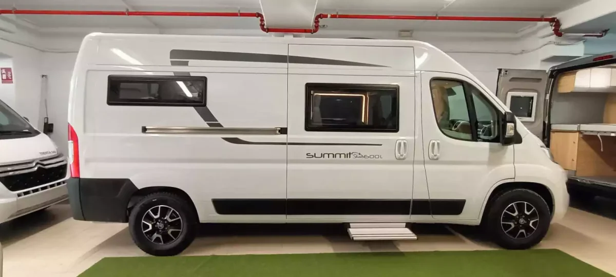 Furgoneta camper Pössl Summit 600 L Shine - Imagen 2