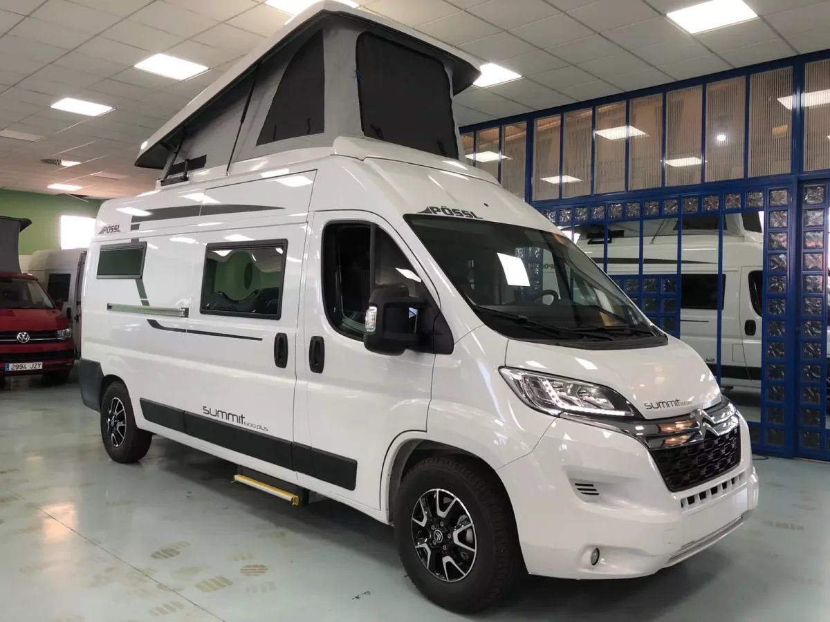 Furgoneta camper Pössl Summit 600 Plus