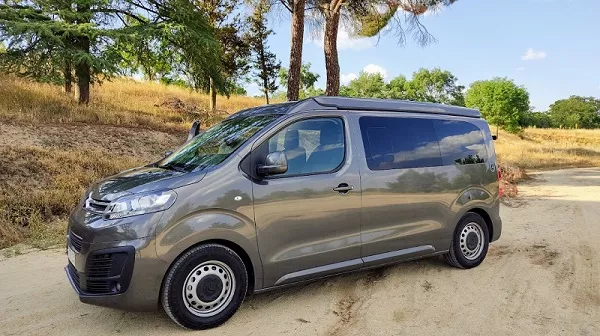 Furgoneta camper de alquiler Citroen Jumpy Pacific