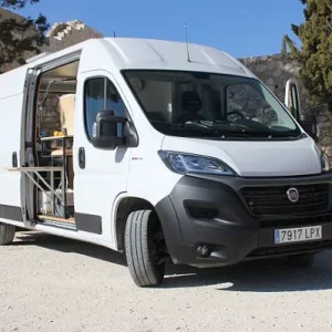 Furgoneta camper de alquiler Fiat Ducato