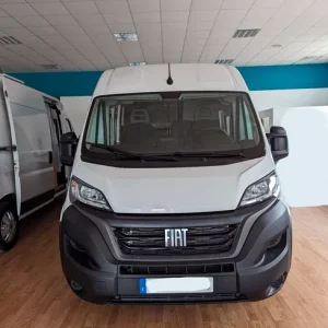 Furgoneta camper de alquiler Fiat Ducato