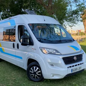 Furgoneta camper de alquiler Fiat Ducato L3H2