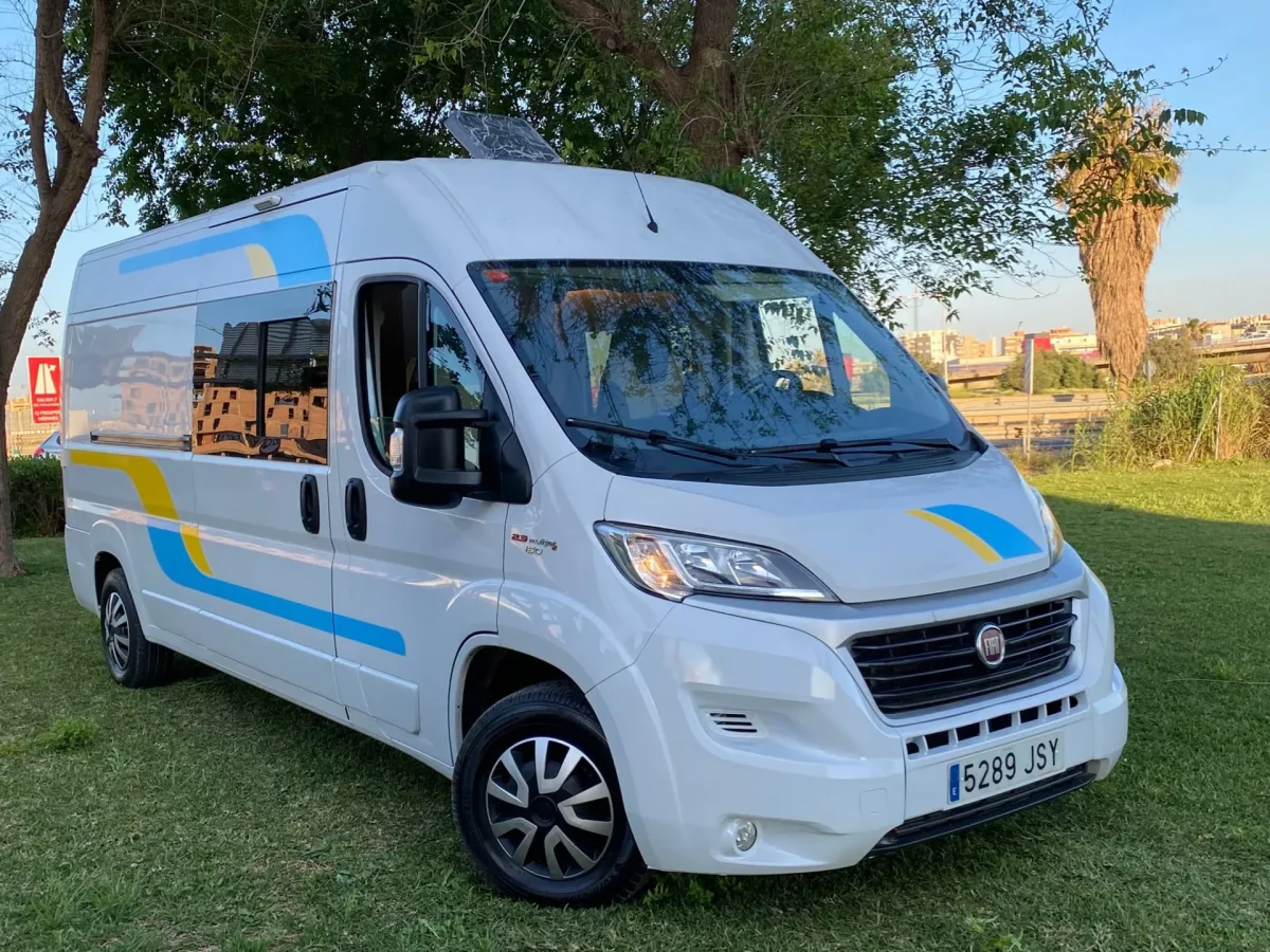 Furgoneta camper de alquiler Fiat Ducato L3H2 - Imagen 2