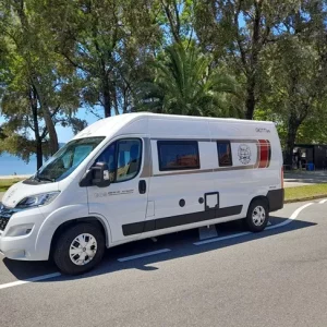 Furgoneta camper de alquiler Giottiline Giottivan 60B